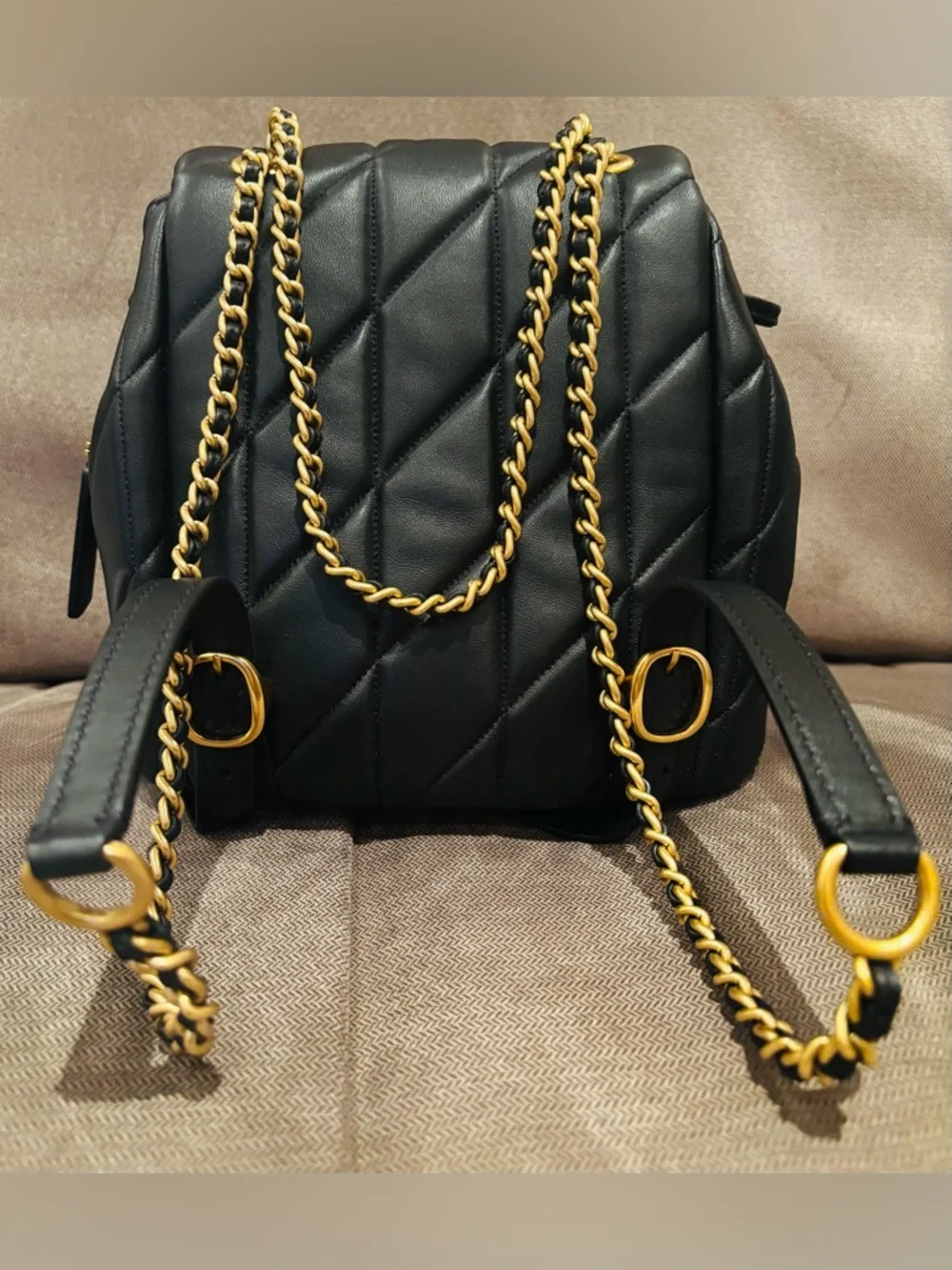 Coach Tabby backpack crafted from quilted nappa leather - Picture 5 of 9